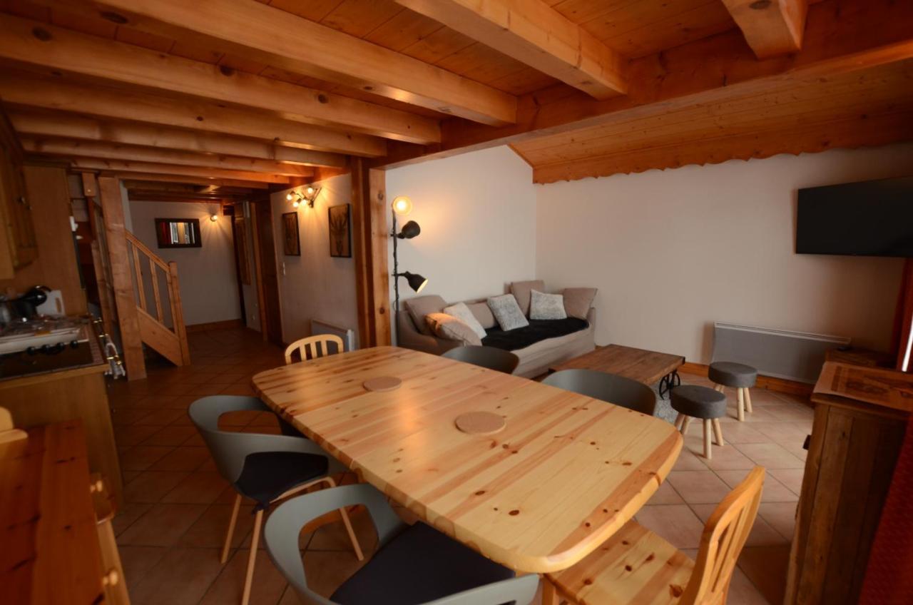 Chalet A, Village Des Lapons Les Saisies, 3 Chambres Et 1 Espace Nuit Mezzanine Exterior photo